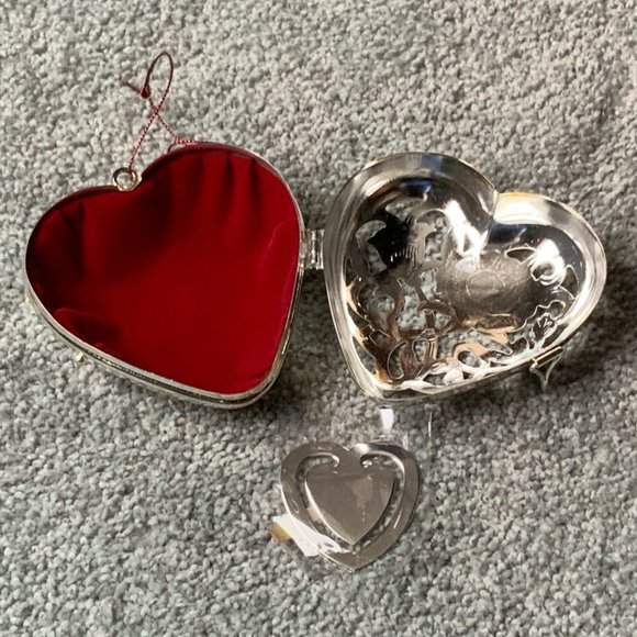 Lenox Kirk Stieff Collection Wedding Promises Friendship Heart Trinket Box - Picture 4 of 10